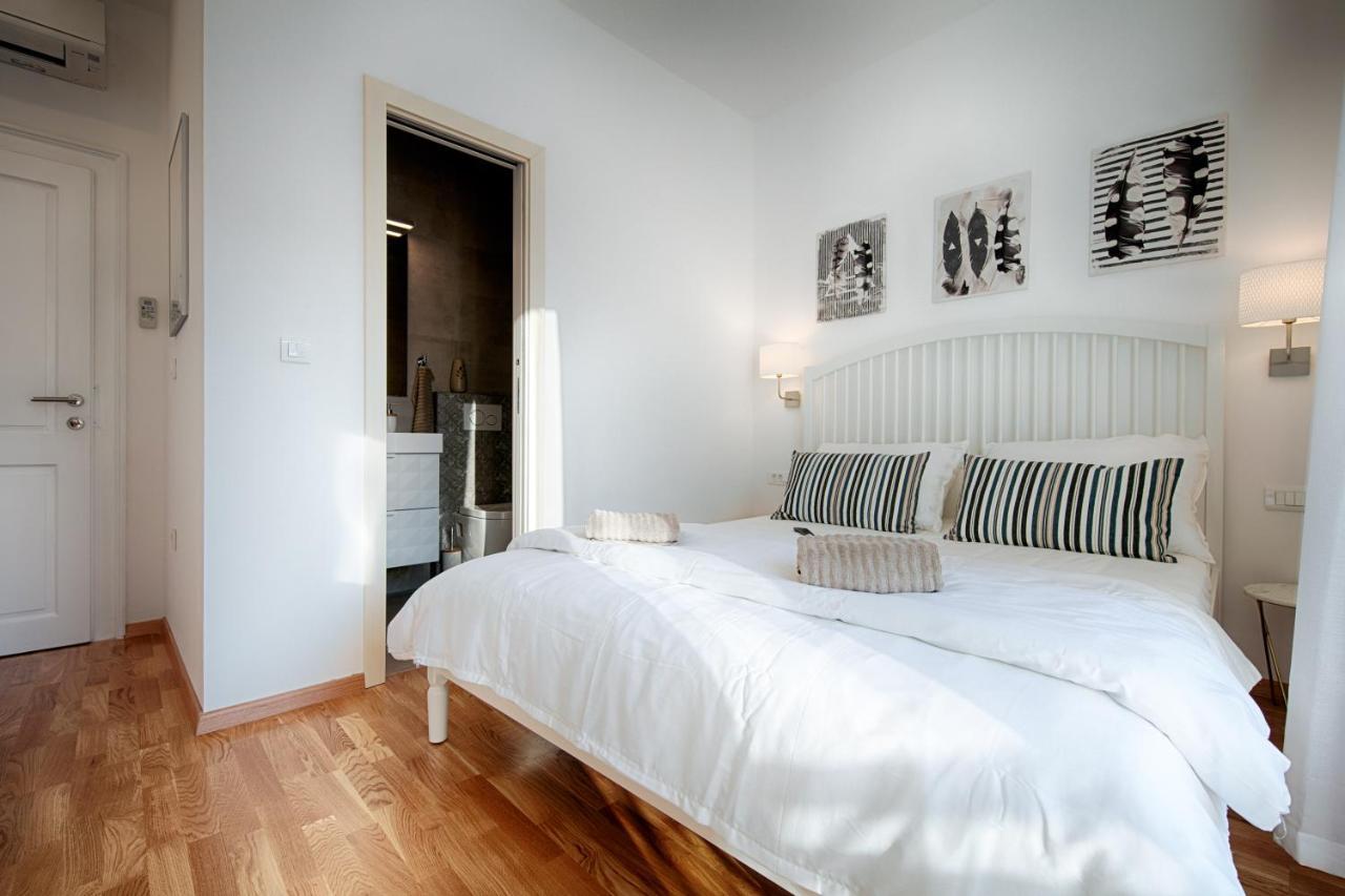 Seafront Rooms Koluna Komiza Exterior photo