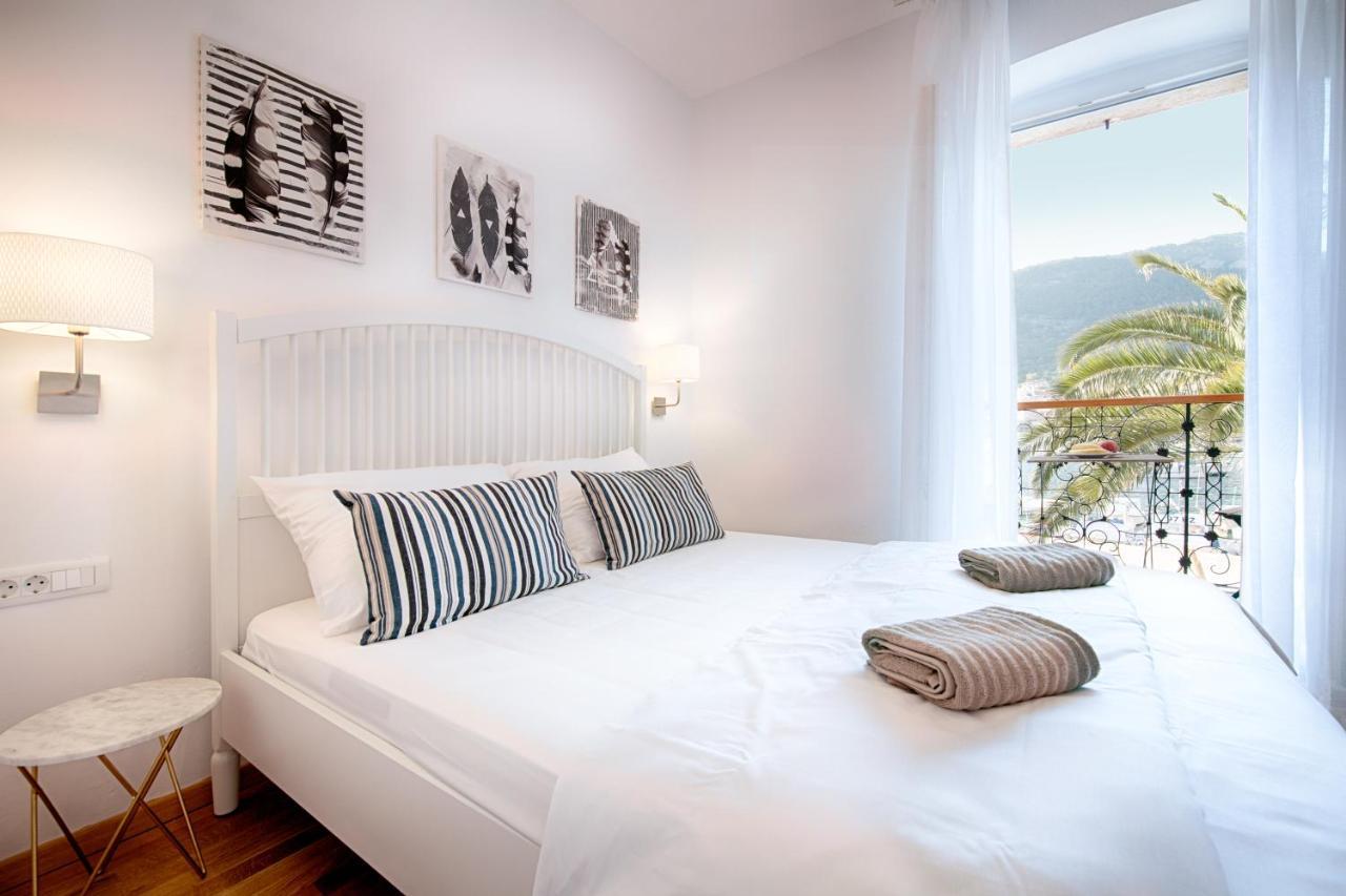 Seafront Rooms Koluna Komiza Exterior photo